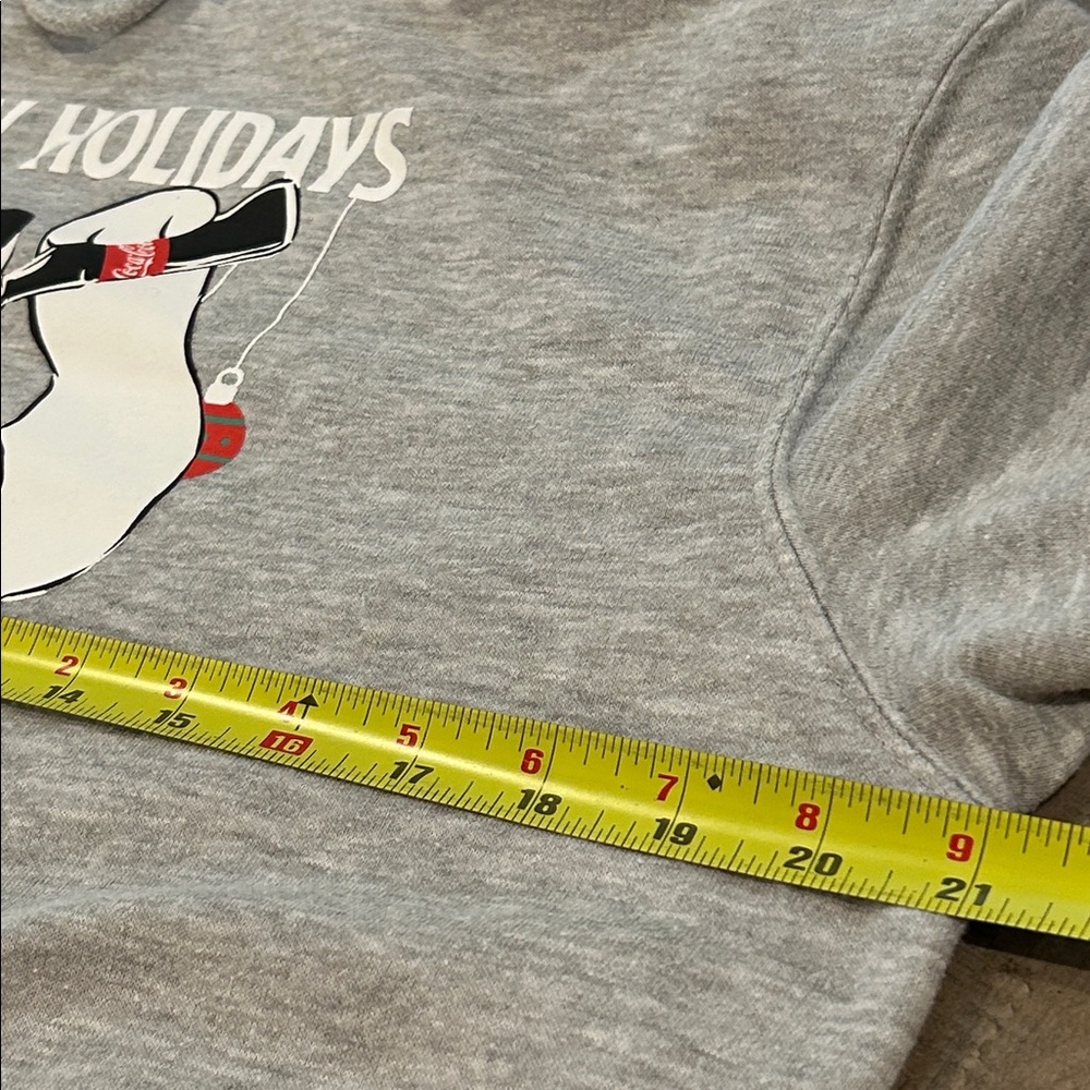 VTG Coca-Cola Sweatshirt Polar Bear Hoodie Mens Gray Christmas Happy Holidays - Picture 11 of 12